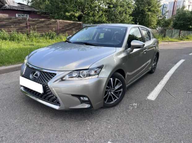Lexus CT I  2-й рестайлинг, 2018, пробег 176700 км