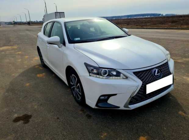 Lexus CT I  2-й рестайлинг, 2019, пробег 76000 км