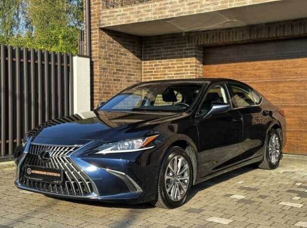 Lexus ES VII  Рестайлинг, 2023, пробег 3100 км