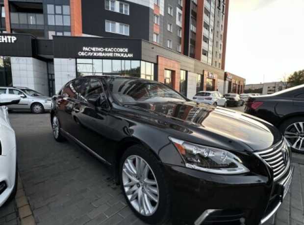 Lexus LS IV  2-й рестайлинг, 2013, пробег 250000 км