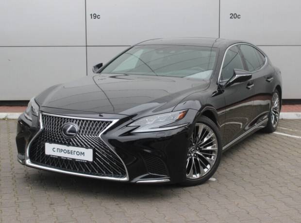 Lexus LS V