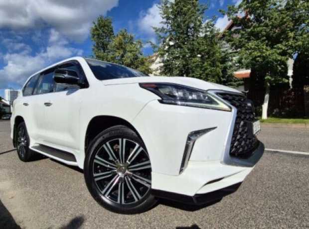 Lexus LX III  2-й рестайлинг, 2015, пробег 184000 км