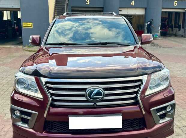 Lexus LX III  Рестайлинг, 2014, пробег 198068 км