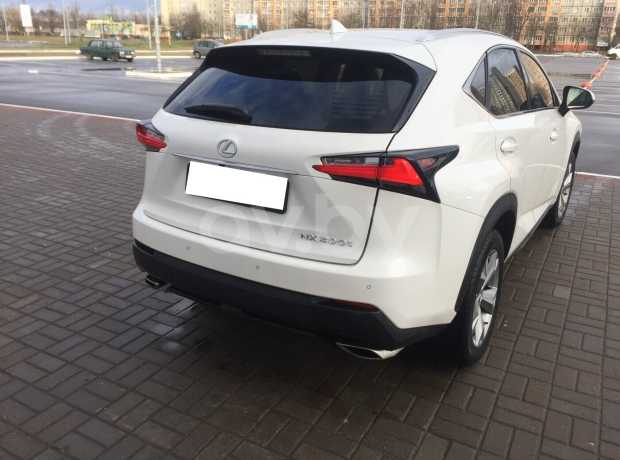 Lexus NX I