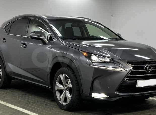 Lexus NX I