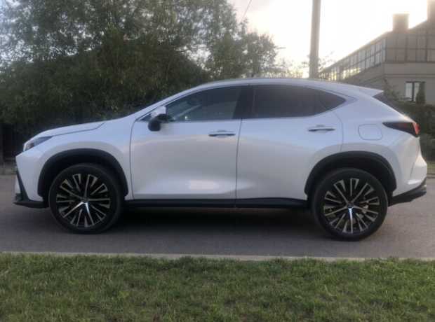 Lexus NX II, 2022, пробег 23000 км