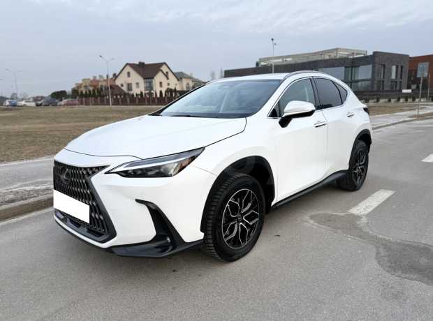 Lexus NX II