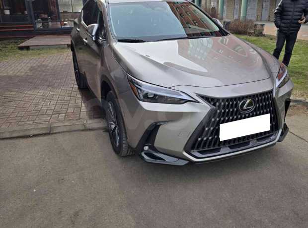 Lexus NX II