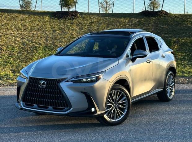 Lexus NX II