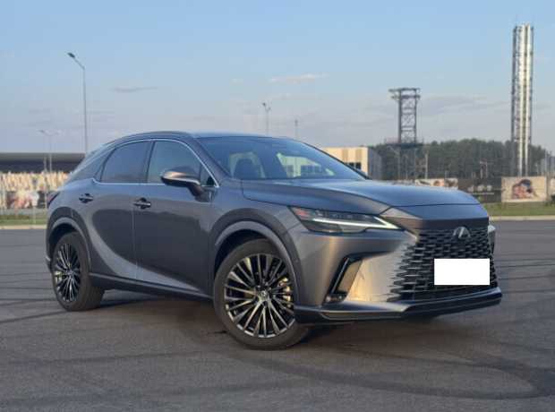 Lexus RX V, 2022, пробег 17000 км