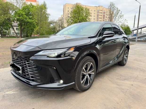 Lexus RX V, 2023, пробег 15000 км