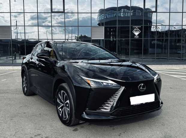 Lexus RZ I