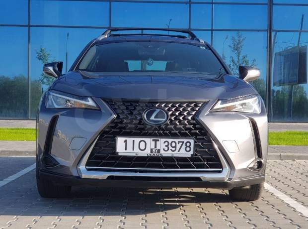 Lexus UX I