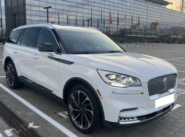 Lincoln Aviator II, 2021, пробег 50000 км Lincoln Aviator II, 2021, пробег 50000 км