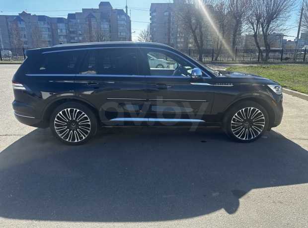 Lincoln Aviator II 