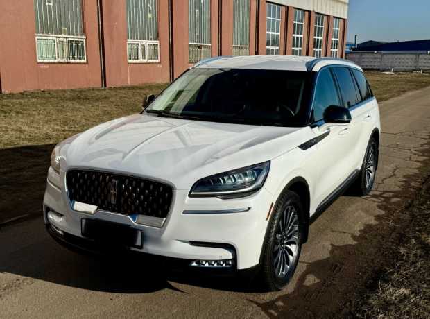 Lincoln Aviator II 