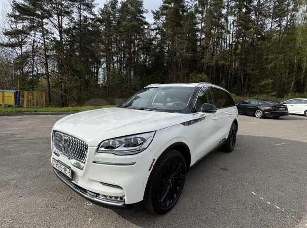 Lincoln Aviator II 
