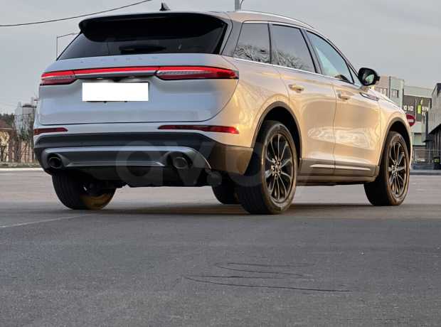 Lincoln Corsair I