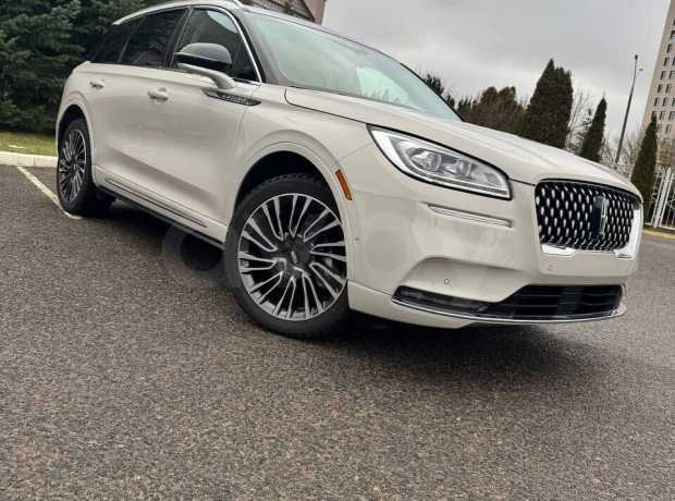 Lincoln Corsair I