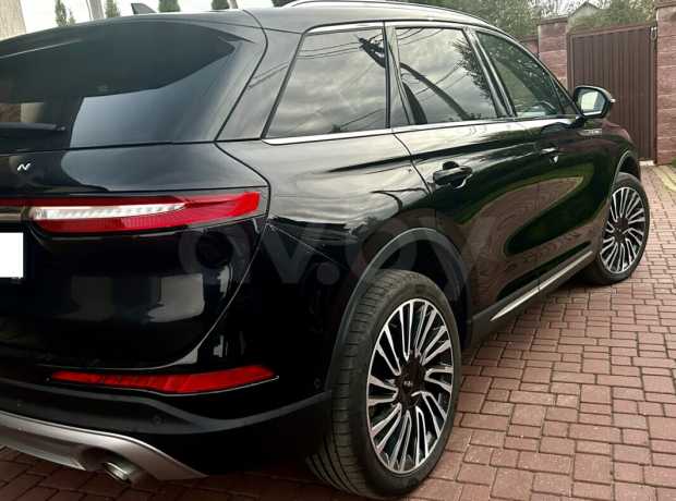 Lincoln Corsair I