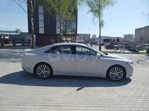 Lincoln MKZ II Рестайлинг