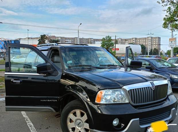 Lincoln Navigator II