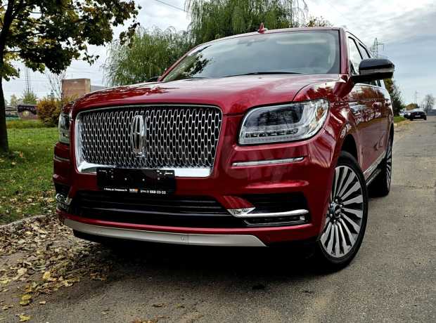 Lincoln Navigator IV