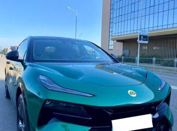 Lotus Eletre , 2023, пробег 5000 км