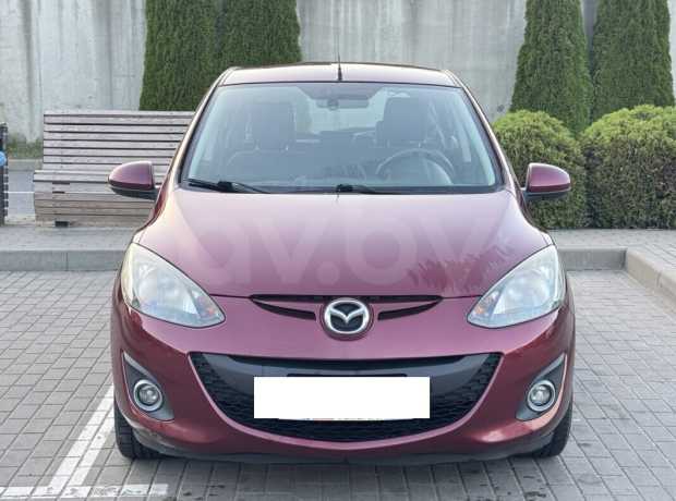 Mazda 2 II Рестайлинг