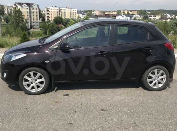 Mazda 2 II Рестайлинг