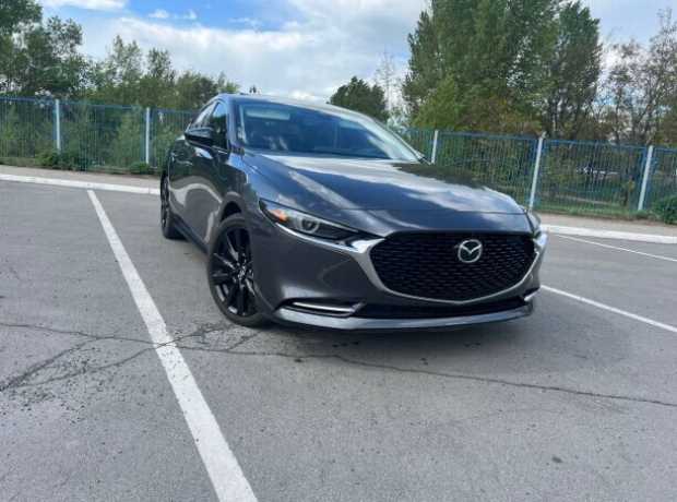 Mazda 3 BP, 2021, пробег 32000 км