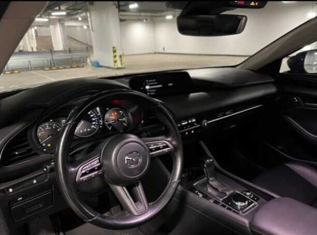 Mazda 3 BP, 2022, пробег 65000 км
