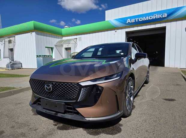 Mazda EZ-6 I