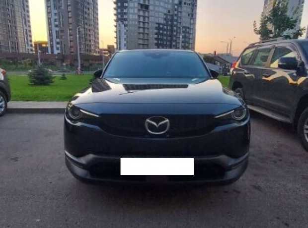 Mazda MX-30 , 2020, пробег 49700 км