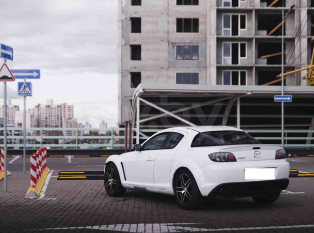 Mazda RX-8 I