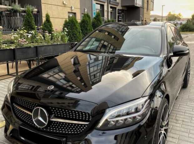 Mercedes-Benz C-Класс W205, S205, C205, A205  Рестайлинг, 2018, пробег 260000 км