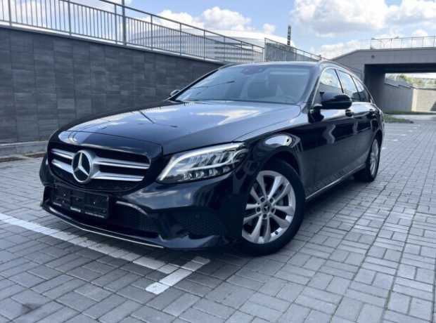 Mercedes-Benz C-Класс W205, S205, C205, A205  Рестайлинг, 2019, пробег 127000 км