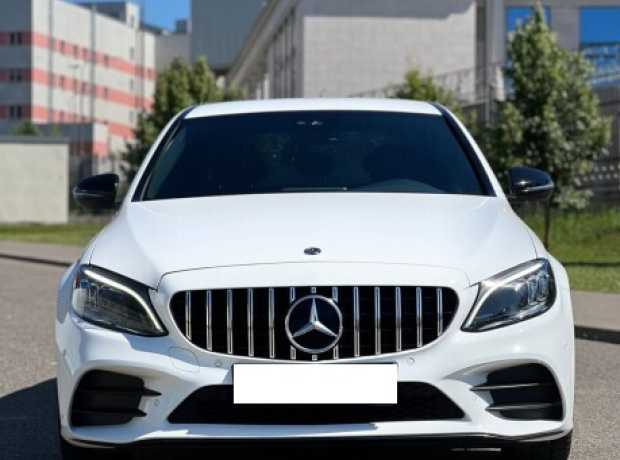 Mercedes-Benz C-Класс W205, S205, C205, A205  Рестайлинг, 2019, пробег 210000 км