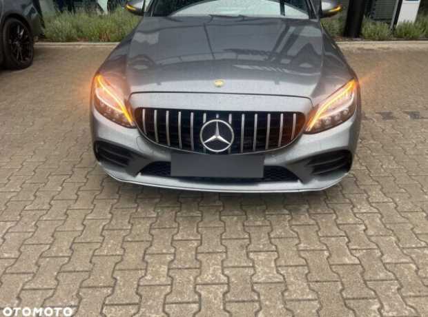 Mercedes-Benz C-Класс W205, S205, C205, A205  Рестайлинг, 2019, пробег 98000 км