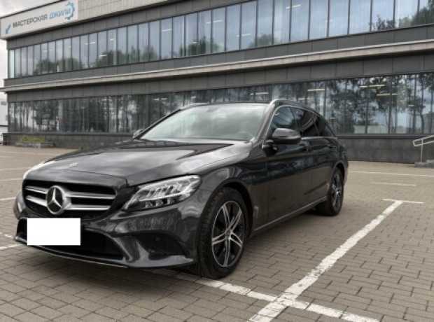 Mercedes-Benz C-Класс W205, S205, C205, A205  Рестайлинг, 2020, пробег 174000 км