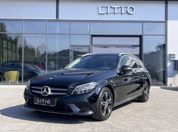 Mercedes-Benz C-Класс W205, S205, C205, A205 Рестайлинг, 2021, пробег 122000 км Mercedes-Benz C-Класс W205, S205, C205, A205 Рестайлинг, 2021, пробег 122000 км