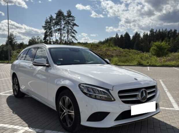 Mercedes-Benz C-Класс W205, S205, C205, A205  Рестайлинг, 2021, пробег 184000 км