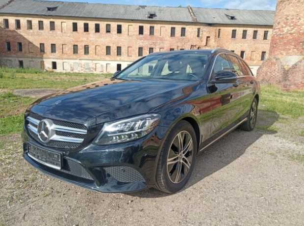 Mercedes-Benz C-Класс W205, S205, C205, A205 Рестайлинг, 2021, пробег 71000 км Mercedes-Benz C-Класс W205, S205, C205, A205 Рестайлинг, 2021, пробег 71000 км