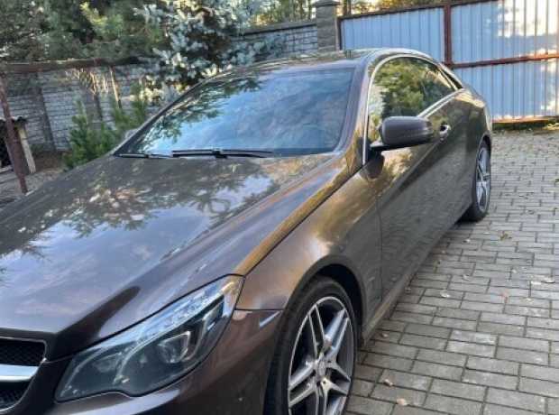 Mercedes-Benz E-Класс W212, S212, C207, A207  Рестайлинг, 2013, пробег 290000 км