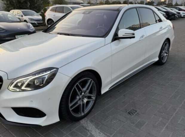 Mercedes-Benz E-Класс W212, S212, C207, A207  Рестайлинг, 2014, пробег 221000 км