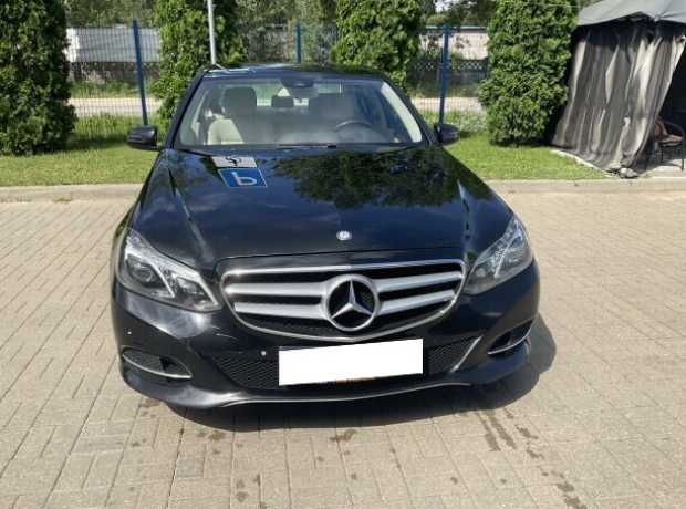 Mercedes-Benz E-Класс W212, S212, C207, A207  Рестайлинг, 2015, пробег 338000 км