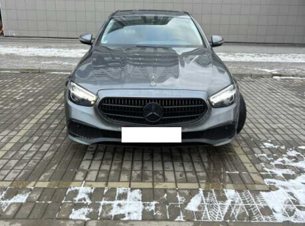 Mercedes-Benz E-Класс W213, S213, C238  Рестайлинг, 2021, пробег 62000 км