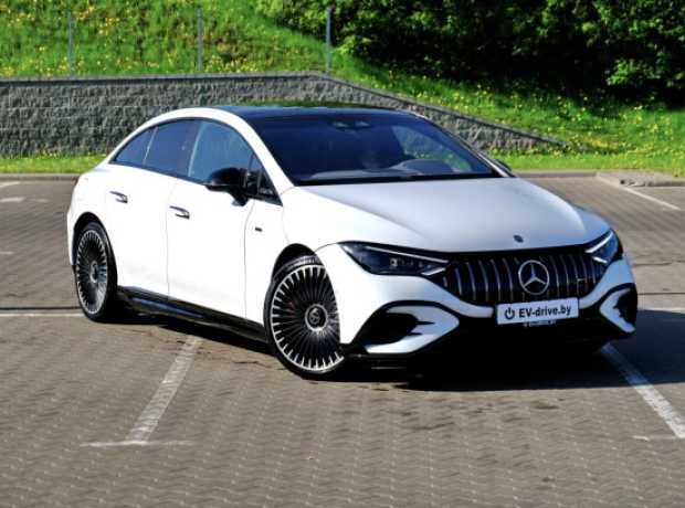 Mercedes-Benz EQE , 2022, пробег 2400 км