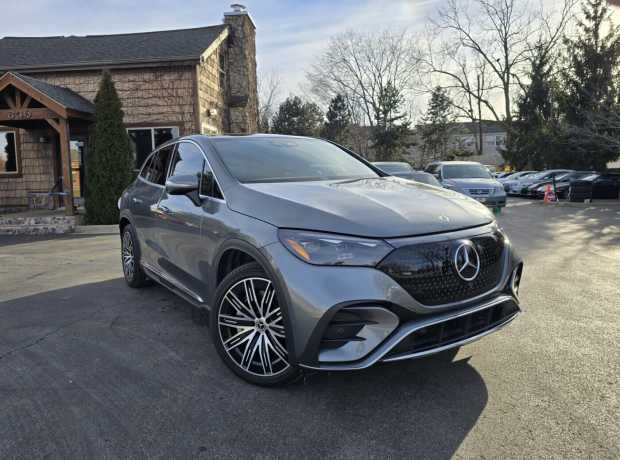 Mercedes-Benz EQE SUV I Mercedes-Benz EQE SUV I