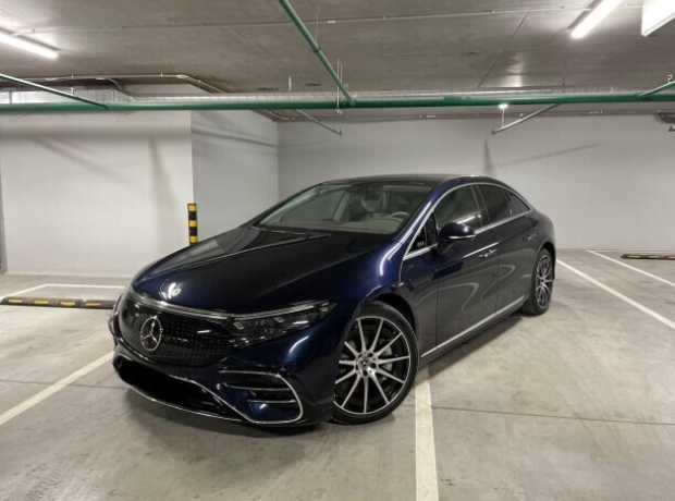Mercedes-Benz EQS , 2021, пробег 15000 км